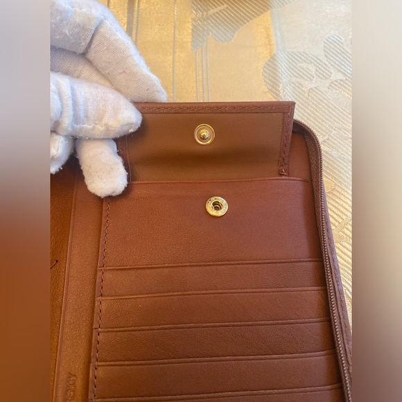 Brown leather travel wallet /documents case - Picture 2 of 10